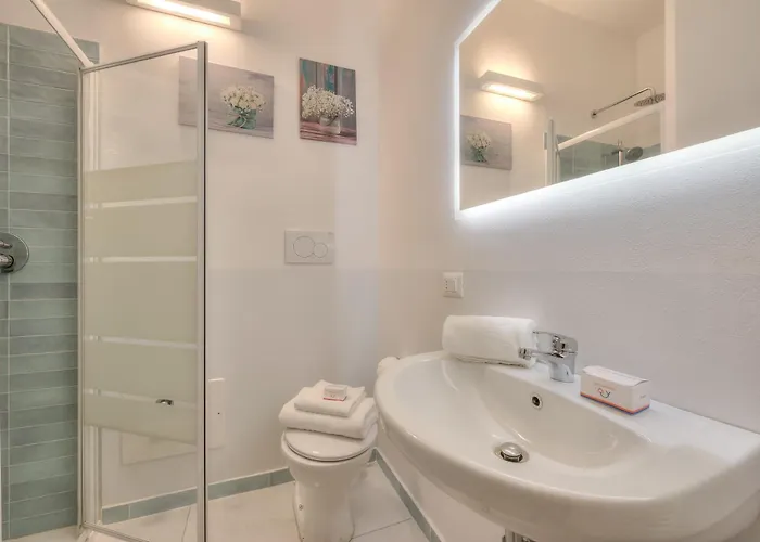 Casa Al Caprifoglio 600m From - Happy Ispra