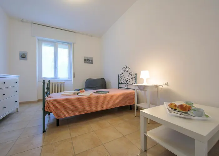 Casa Al Caprifoglio 600m From - Happy Apartment