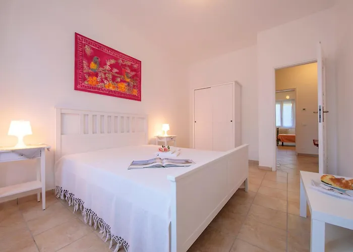 Casa Al Caprifoglio 600m From - Happy