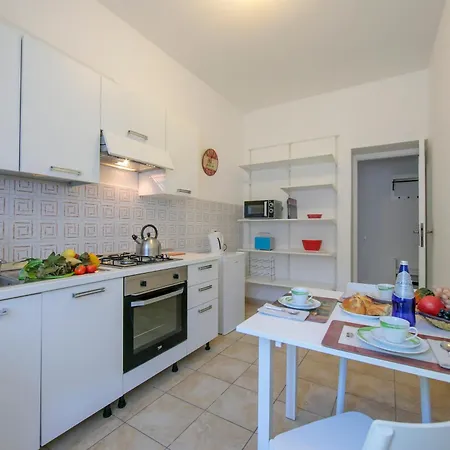 Apartamento Casa Al Caprifoglio 600m From - Happy *