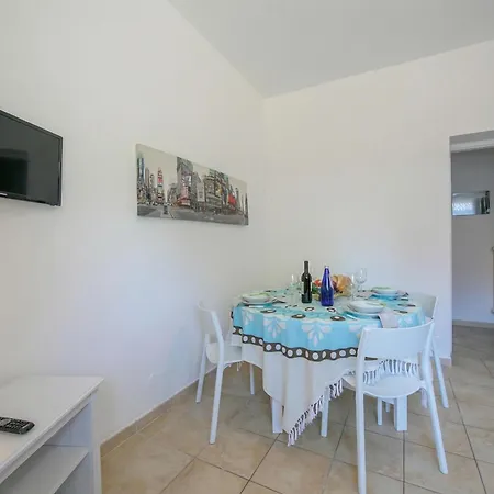 Casa Al Caprifoglio 600m From - Happy Ispra