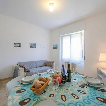 Apartamento Casa Al Caprifoglio 600m From - Happy Ispra